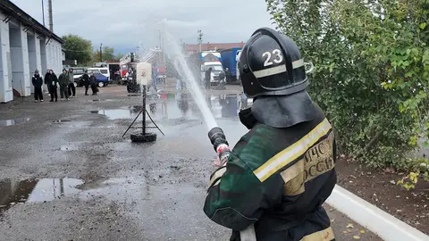 На скорость и точность: в Бузулуке прошёл второй этап «Школы безопасности»