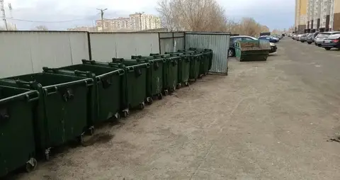 В Оренбурге водителей оштрафовали на 1,2 млн рублей за препятствие вывозу мусора