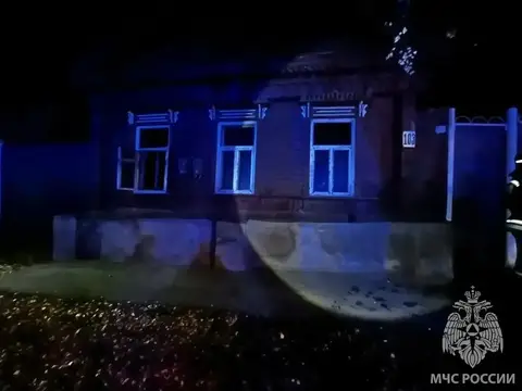 Три человека травмированы на пожарах в западных районах Оренбургской области