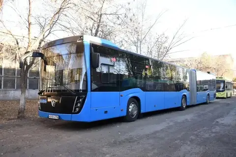 В мэрии Оренбурга рассказали, на каком маршруте тестируют новый автобус «гармошку»