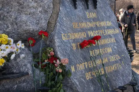 В Оренбурге почтили память жертв политических репрессий