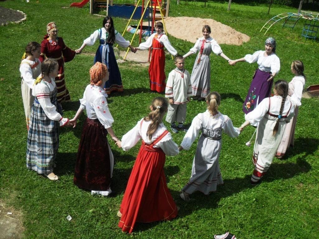 Интерактивная фольклорная программа «Плясовые игры и традиции русского народа»