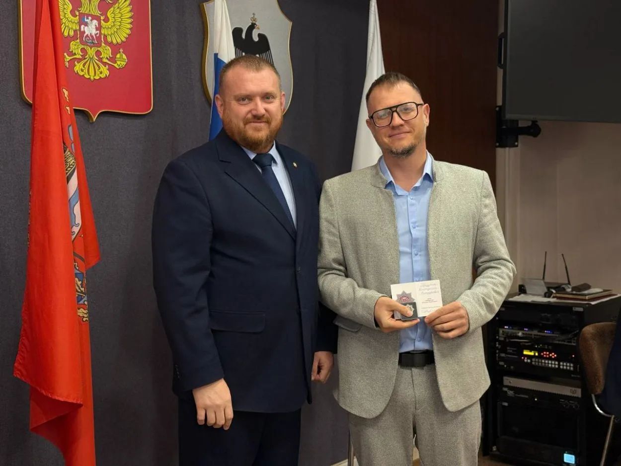 Корреспондент «Евразии» и ORSK.RU Константин Макаров получил знак «Гордость Оренбуржья»