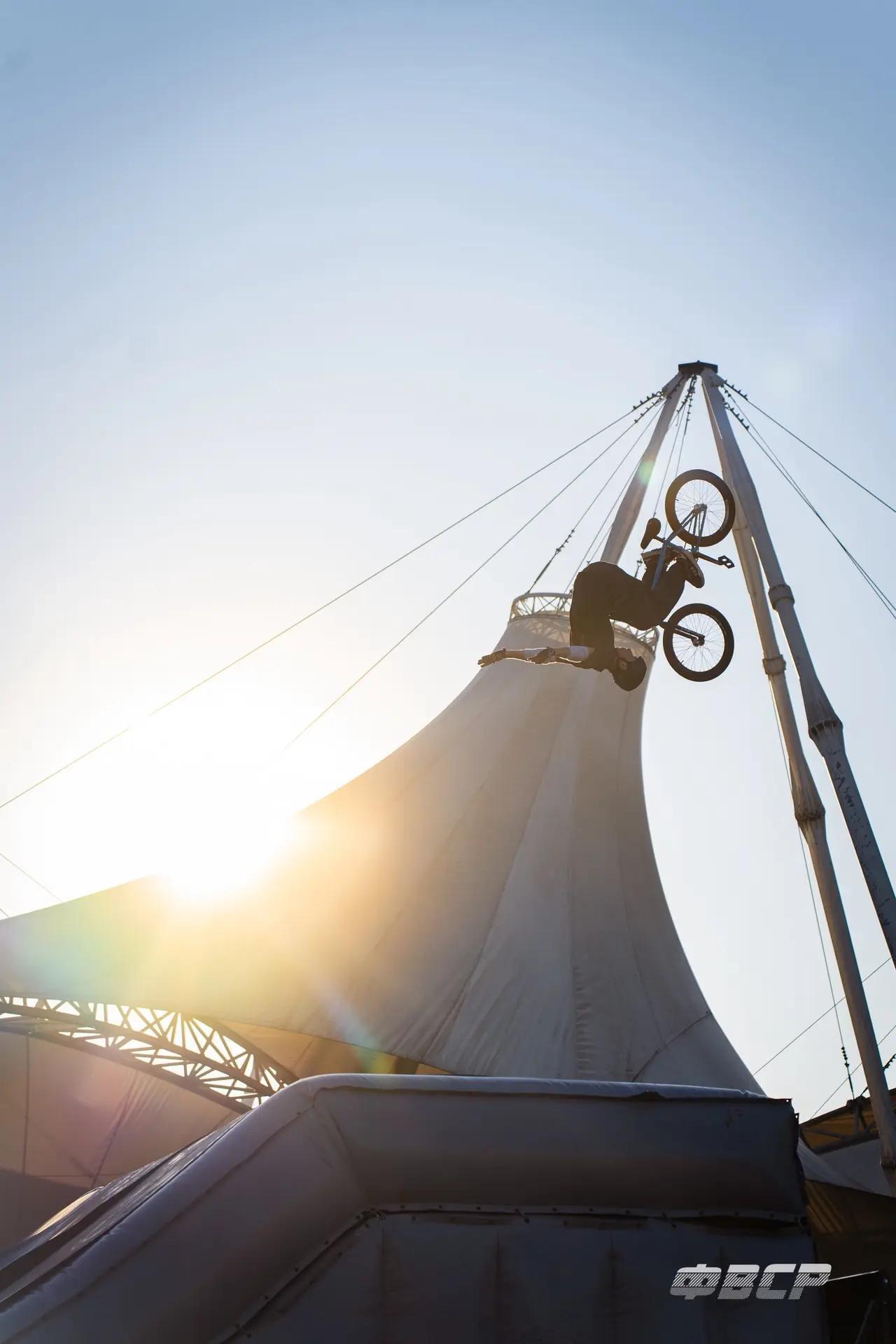 Дмитрий Рыжаков взял серебро чемпионата России по BMX-фристайлу — фото 2