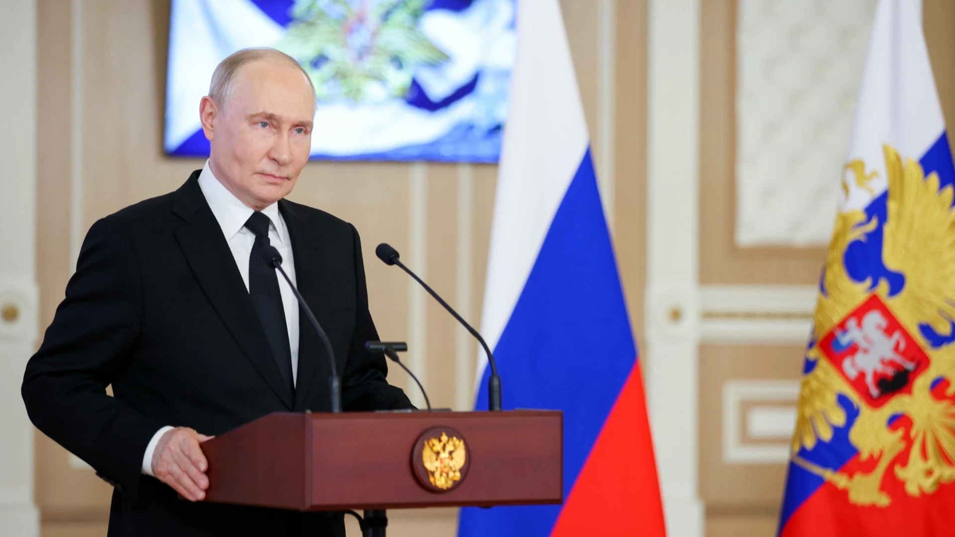 Сегодня день рождения у Президента Владимира Владимировича Путина. Нашему национальному лидеру исполнилось 74 года.