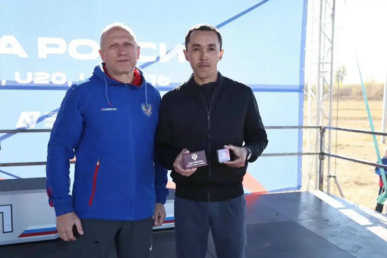 Оренбургский легкоатлет Альберт Рамазанов получил звание мастера спорта России