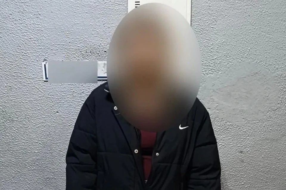 Двоих жителей Оренбурга обвиняют в неправомерном обороте средств платежей