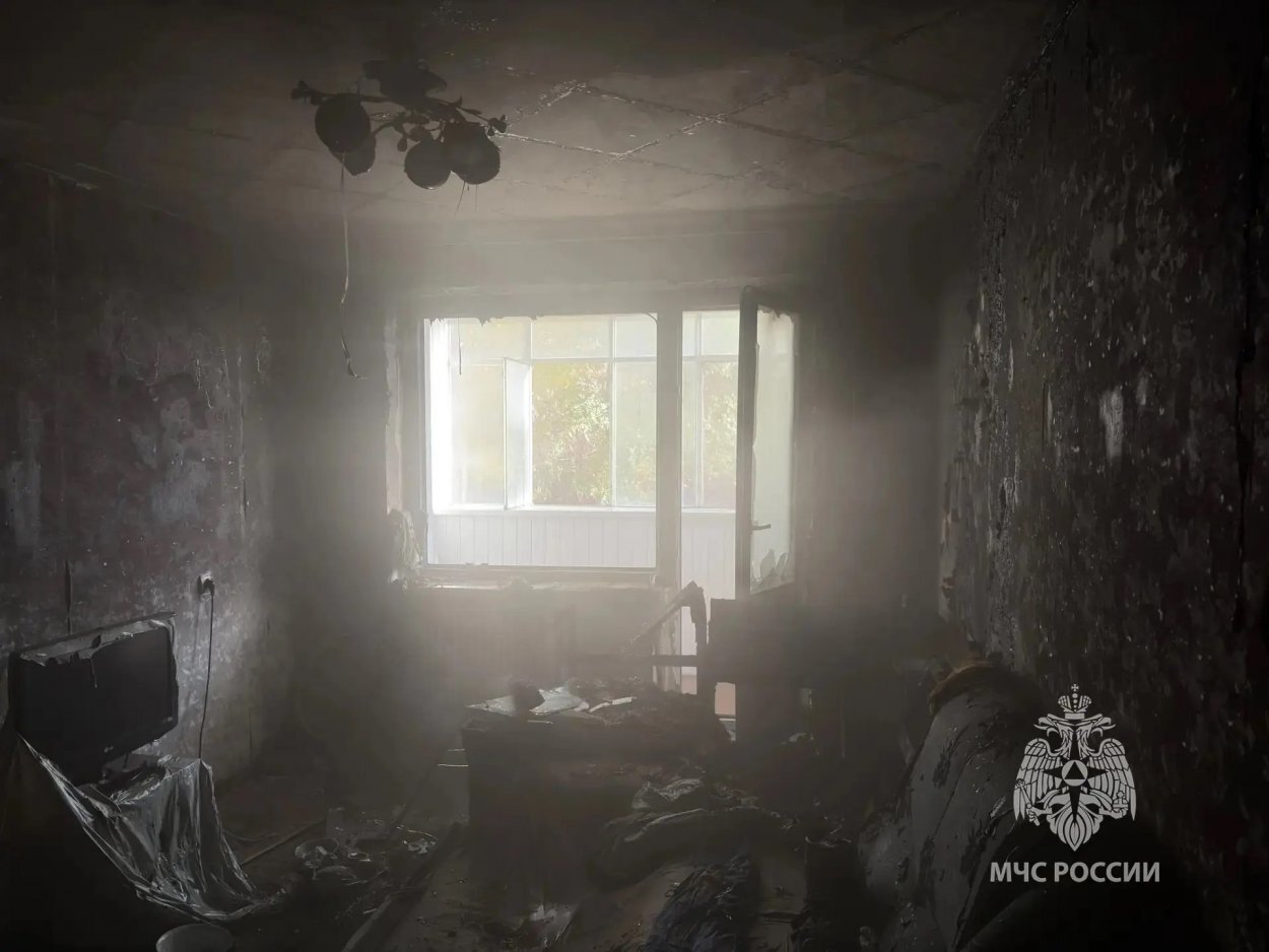При пожаре в Орске спасены 7 человек