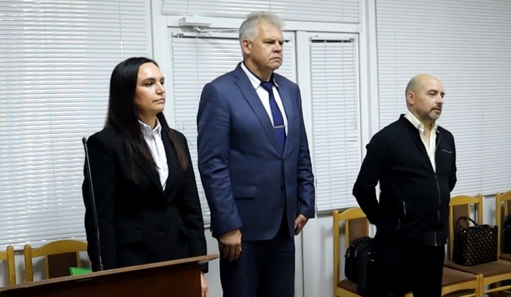 Минус – М.Хмырова и С.Карташов, плюс – О.Папунин и Е.Карлова — фото 2