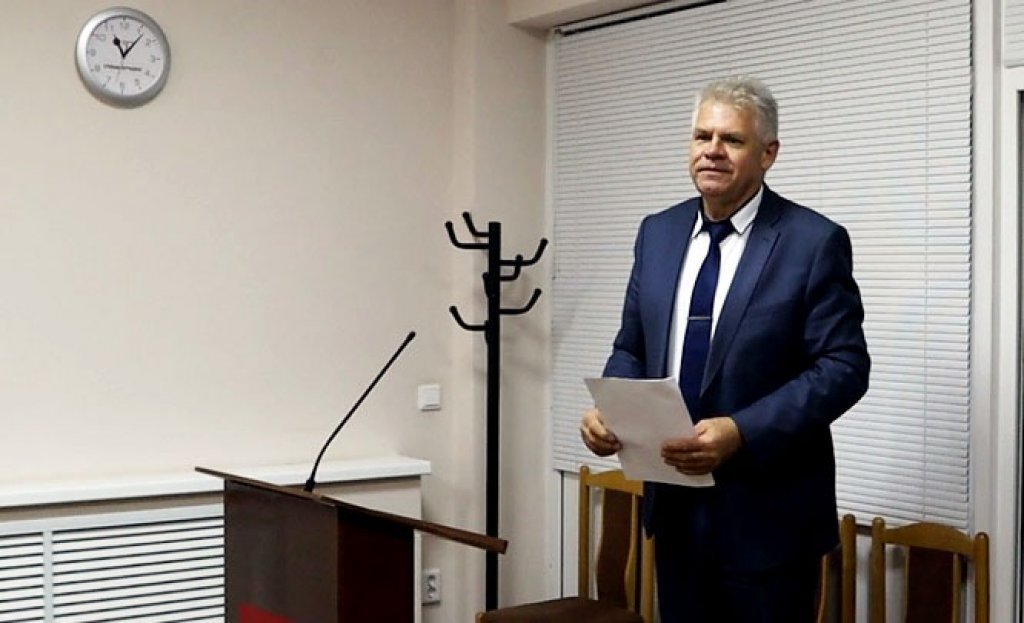 Конкурсная комиссия своими вопросами не смогла поставить в тупик врип главы Новотроицка Олега Папунина — фото 1
