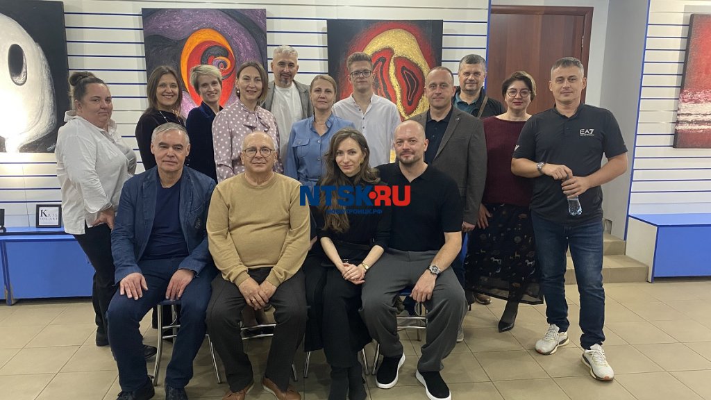 «НовоАрт»: как в Новотроицке на один вечер стало чуть светлее — фото 2