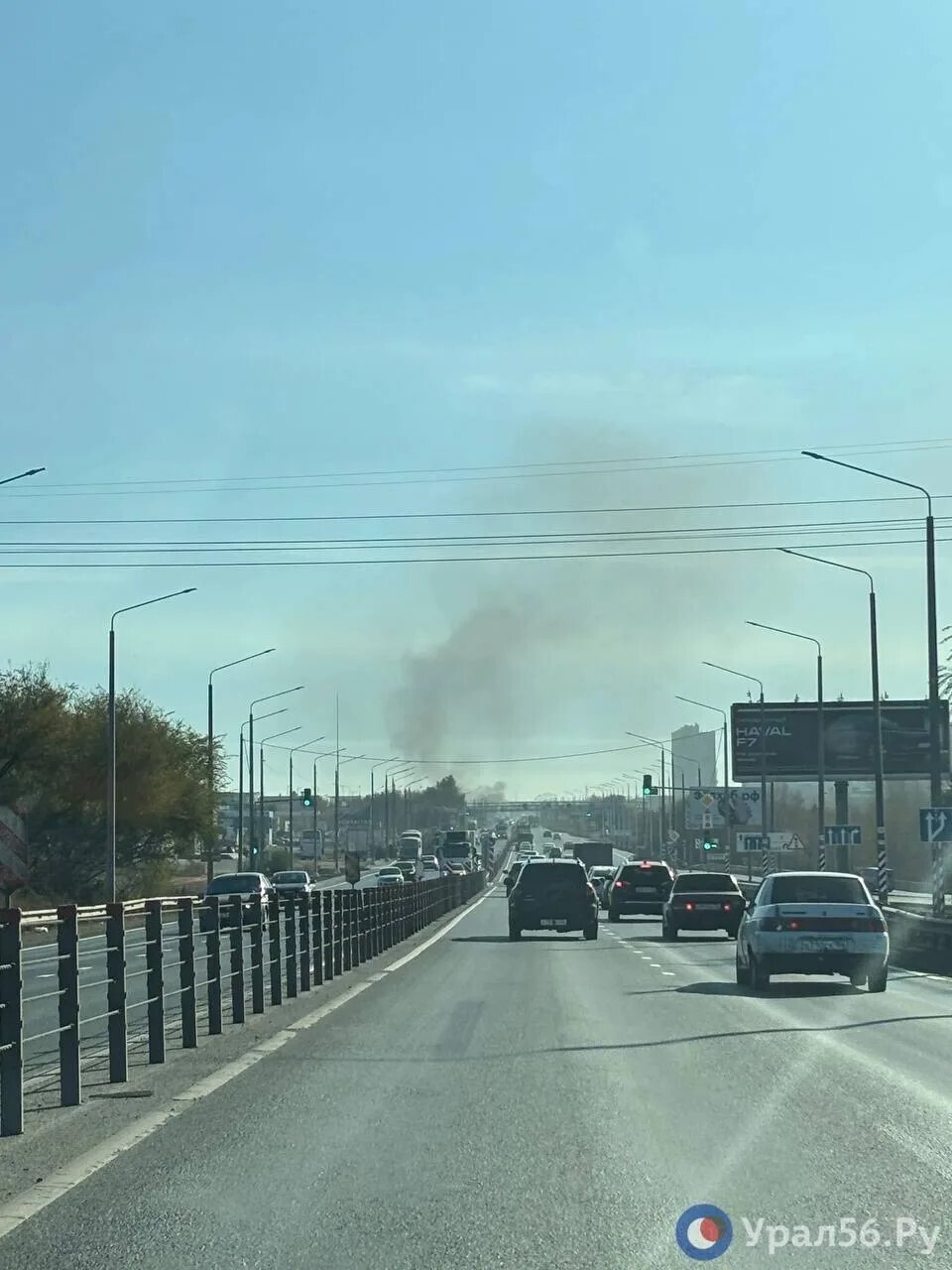 В Оренбурге на Загородном шоссе горела техника — фото 3