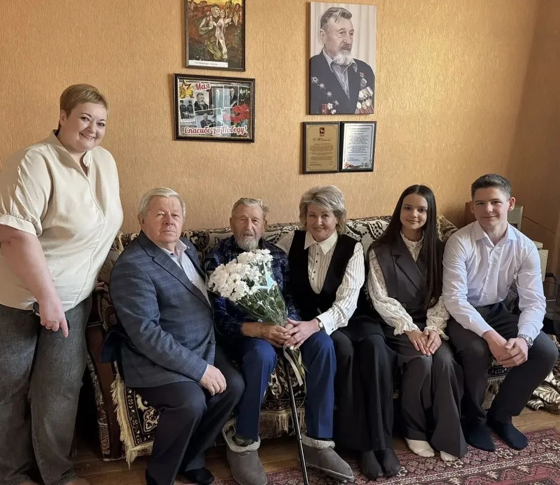Ветеран Великой Отечественной войны Александр Курцев отпраздновал 102‑летие — фото 2