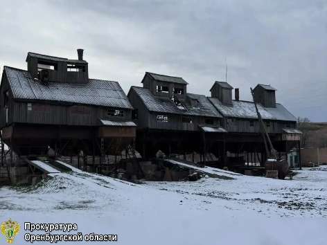 В Оренбурге предприниматель «украл» у самого себя сельскохозяйственную технику на 11 млн рублей