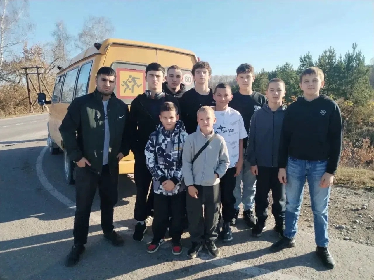 Юноши спортивной школы Бугурусланского района отделения вольной борьбы отправились на учебно-тренировочные