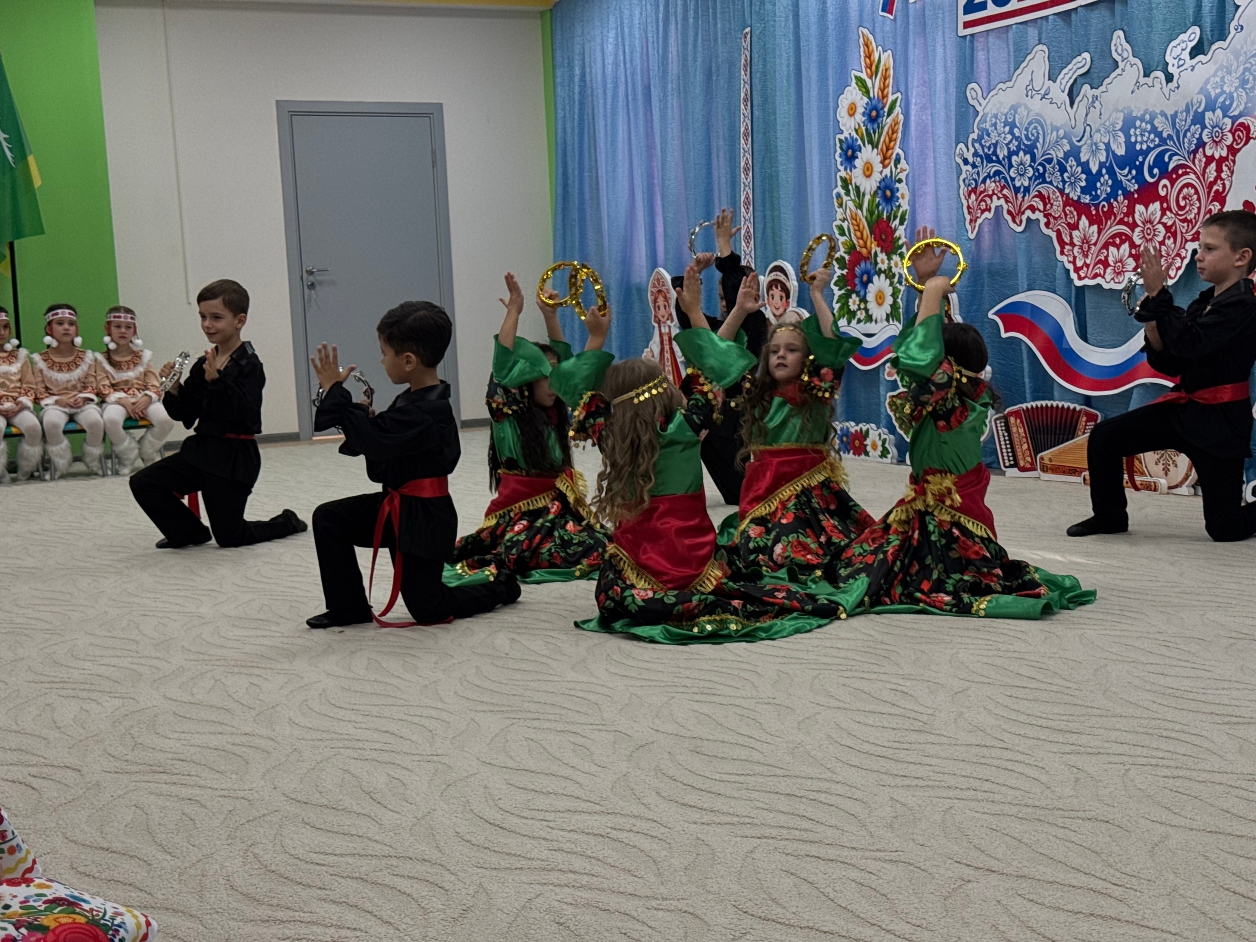 В Бузулуке состоялось торжественное открытие фестиваля «Дружбы народов» — фото 6