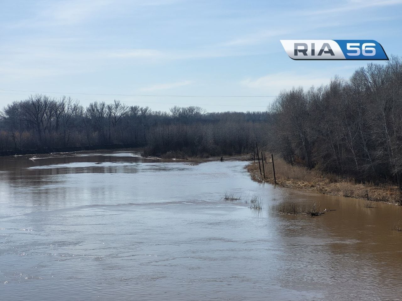 В Орске при расчистке русла реки Урал бизнесмен пытался похитить более 16 млн рублей