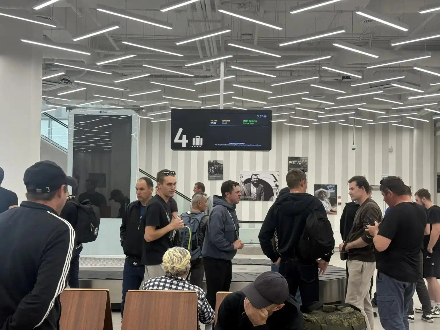 В аэропорту Оренбурга задержали два рейса